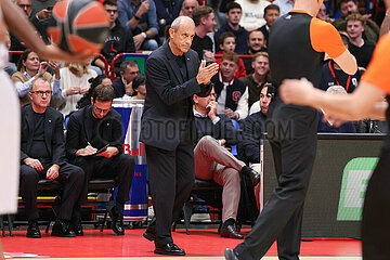 EuroLeague: EA7 Emporio Armani Olimpia Milano vs Paris Basketball