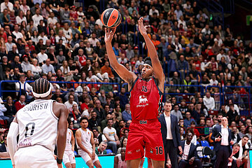 EuroLeague: EA7 Emporio Armani Olimpia Milano vs Paris Basketball