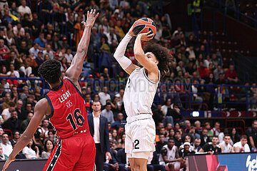 EuroLeague: EA7 Emporio Armani Olimpia Milano vs Paris Basketball