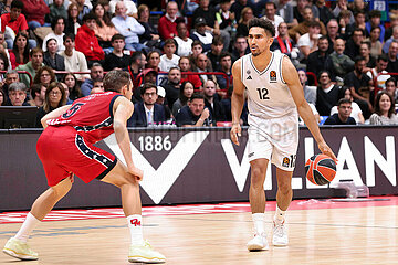 EuroLeague: EA7 Emporio Armani Olimpia Milano vs Paris Basketball