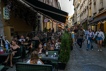 Ukraine  Lwiw - Strassencafe in der Altstadt  seid 1998 auf der UNESCO-Liste des Weltkulturerbes