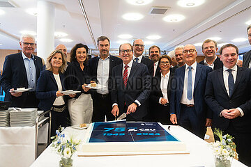 Feier zu 75 Jahre CSU im Bundestag