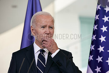 Berlin  Deutschland - Joseph Biden bei der gemeinsamen Pressekonferenz mit dem Bundeskanzler im Kanzleramt.