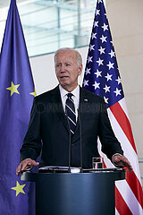 Berlin  Deutschland - Joseph Biden bei der gemeinsamen Pressekonferenz mit dem Bundeskanzler im Kanzleramt.