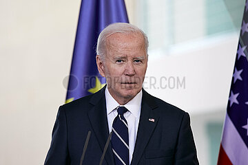 Berlin  Deutschland - Joseph Biden bei der gemeinsamen Pressekonferenz mit dem Bundeskanzler im Kanzleramt.