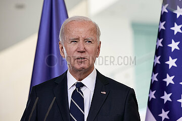 Berlin  Deutschland - Joseph Biden bei der gemeinsamen Pressekonferenz mit dem Bundeskanzler im Kanzleramt.