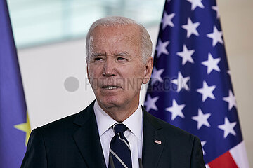 Berlin  Deutschland - Joseph Biden bei der gemeinsamen Pressekonferenz mit dem Bundeskanzler im Kanzleramt.