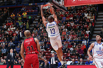 EuroLeague: EA7 Emporio Armani Olimpia Milano vs Anadolu Efes Istanbul