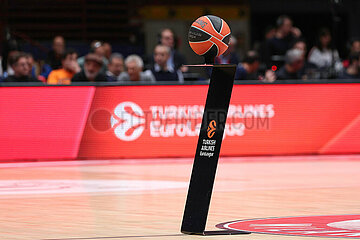 EuroLeague: EA7 Emporio Armani Olimpia Milano vs Anadolu Efes Istanbul