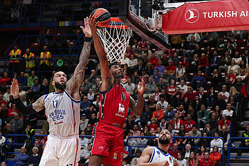 EuroLeague: EA7 Emporio Armani Olimpia Milano vs Anadolu Efes Istanbul