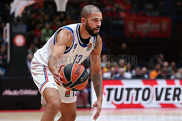 EuroLeague: EA7 Emporio Armani Olimpia Milano vs Anadolu Efes Istanbul