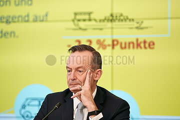 Berlin  Deutschland - Bundesminister Volker Wissing bei der Pressekonferenz zur Vorstellung der neuen Verkehrsprognose 2040.