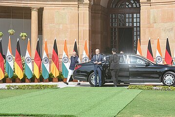 German Chancellor Sholz With Prime Minister Modi