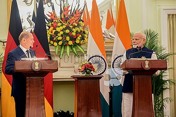 German Chancellor Sholz With Prime Minister Modi