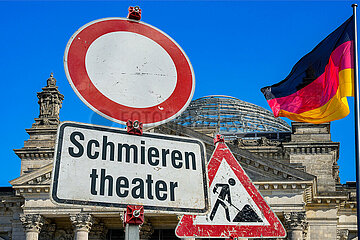 Symbolische Schilder Schmierentheater