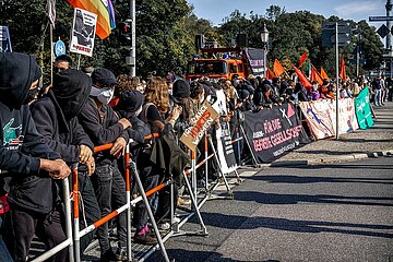 Tausend Kreuze Marsch in München
