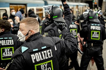 Massive Polizeigewalt bei Hanau Gedenk-Demo in München