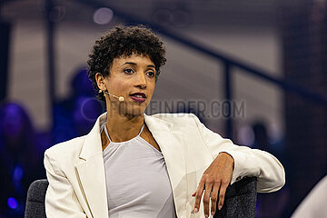 Malaika Mihambo auf der ISPO 2024 in München