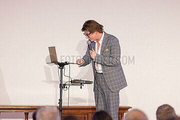 Dieter-Hildebrandt-Preisverleihung an Till Reiners in München