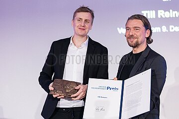 Dieter-Hildebrandt-Preisverleihung an Till Reiners in München