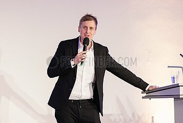 Dieter-Hildebrandt-Preisverleihung an Till Reiners in München