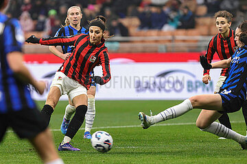 Women s Serie A: AC Milan vs FC Inter