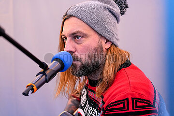 Beyond the Black beim Bloody X-Mas Markt in Berlin  19.12.2024