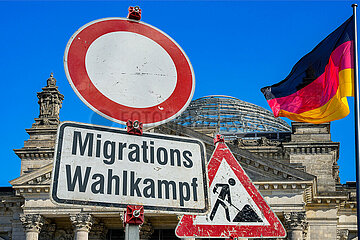 Symbolische Schilder Migrationswahlkampf