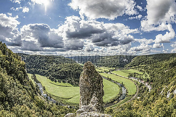 Felsen auf der Schwäbischen Alb im Donautal