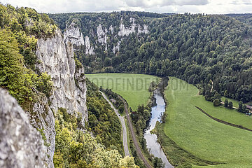Felsen auf der Schwäbischen Alb im Donautal
