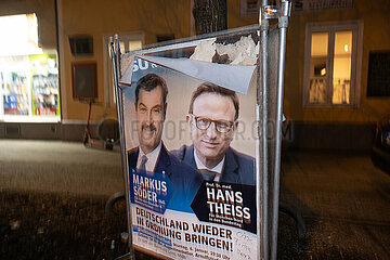 Bundestagswahl 2025: Wahlplakate im Münchner Norden