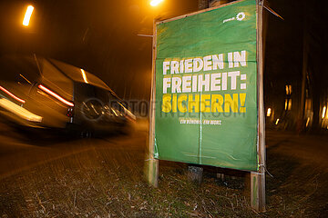 Bundestagswahl 2025: Wahlplakate im Münchner Norden