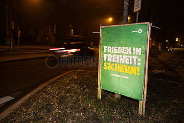 Bundestagswahl 2025: Wahlplakate im Münchner Norden