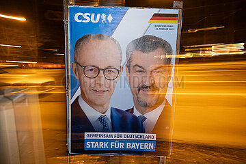 Bundestagswahl 2025: Wahlplakate im Münchner Norden