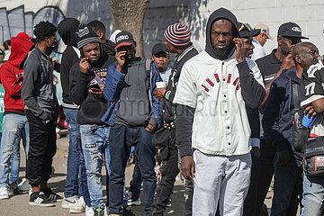 Migrants Apply for Refugee Status in Mexico