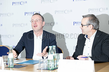 Evangelischer Landesbischof Christian Kopp im Presseclub München