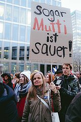 10.000 protestieren gegen Zusammenarbeit der CSU mit der AfD