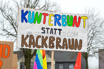 Demo Gemeinsam fuer Demokratie und Solidaritaet in Schleswig  02.02.2025