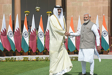 Narendra Modi meets Sheikh Tamim Bin Hamad Al-Thani