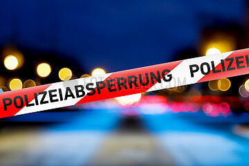 Flatterband POLIZEIABSPERRUNG