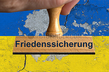 Symbolischer Stempel Friedenssicherung