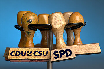 Symbolische Stempel CDU / CSU / SPD