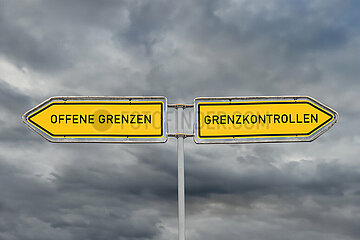 Symbolbild: Offene Grenzen vs. Grenzkontrollen