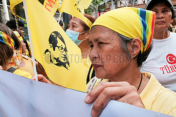 Thousands join the 39th commemoration of EDSA People Power Uprising