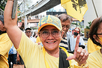Thousands join the 39th commemoration of EDSA People Power Uprising