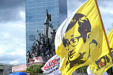 Thousands join the 39th commemoration of EDSA People Power Uprising