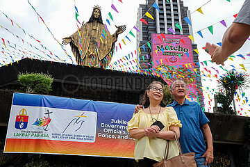 Thousands join the 39th commemoration of EDSA People Power Uprising