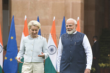 Narendra Modi meets Ursula von der Leyen