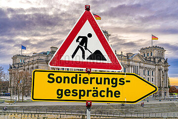 Symbolische Schilder Sondierungsgespraeche