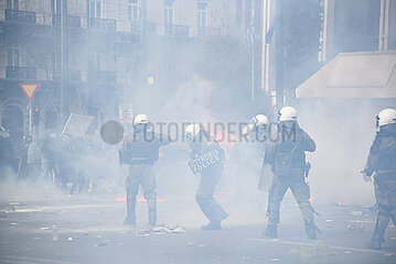 Greece: Clashes between protestors and riot police during the Tempi protest